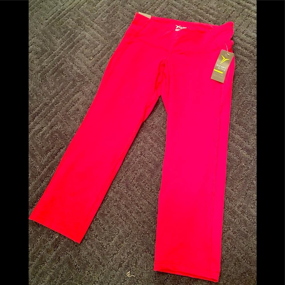 ⭐️ 2 for $15⭐️ Old Navy Pink Active Capri Workout Pants
